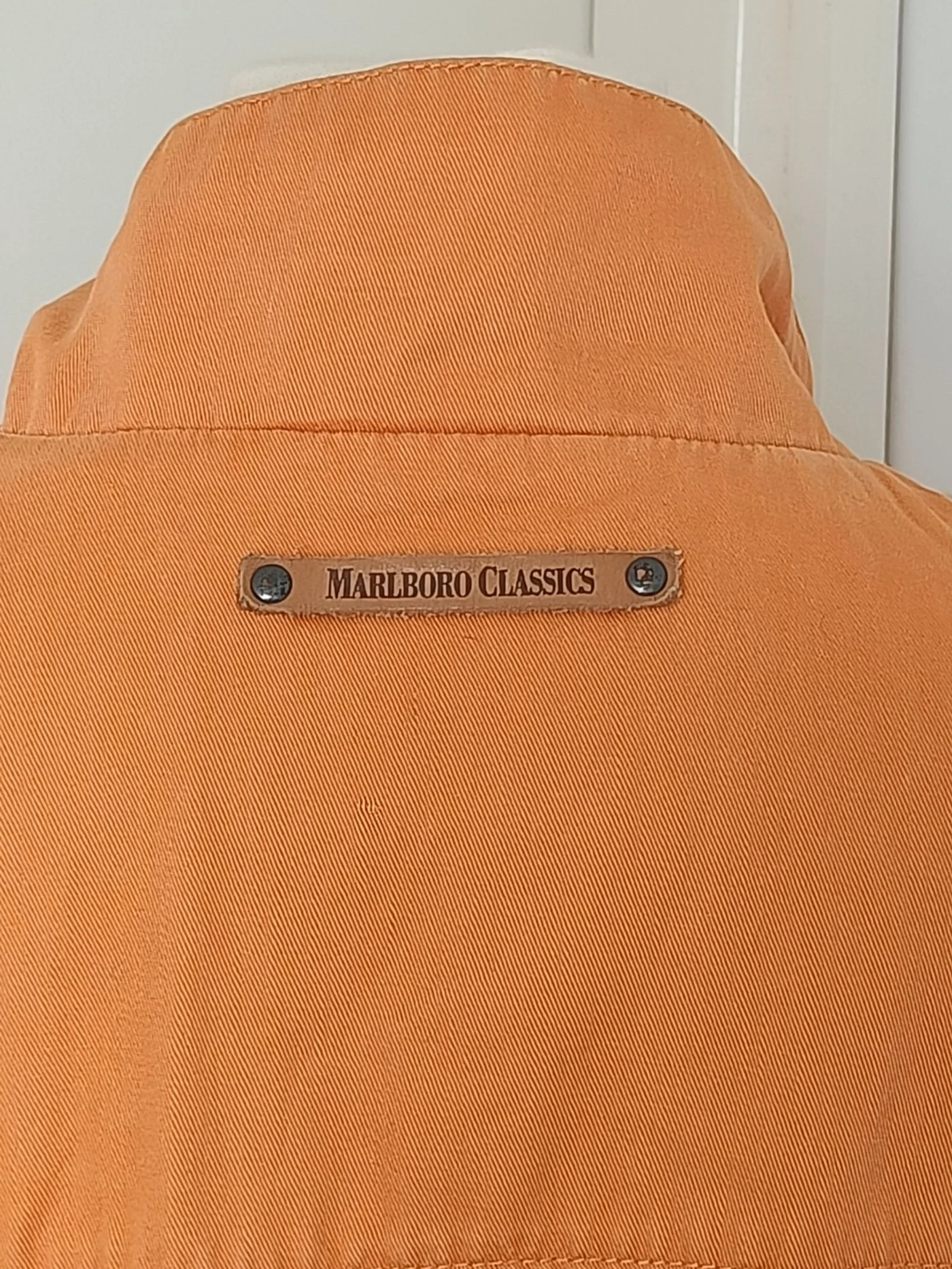 Chaqueta vaquera naranja de Marlboro Classics, talla 50 – photo 6